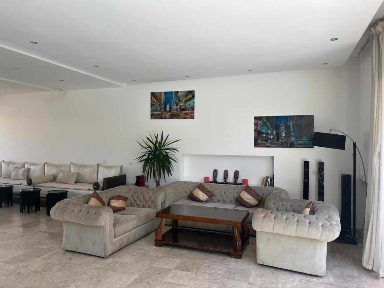 Villa moderne avec piscine, front de mer Casablanca Extérieur photo